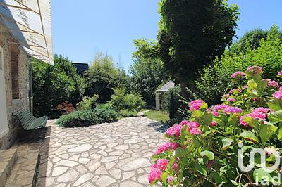 Maison de village - 141 m² - 7 pièces