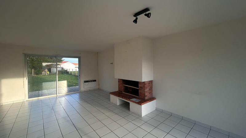 Maison - 81 m² - 5 pièces