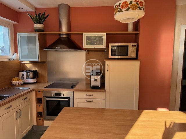 Maison - 170 m² - 7 pièces