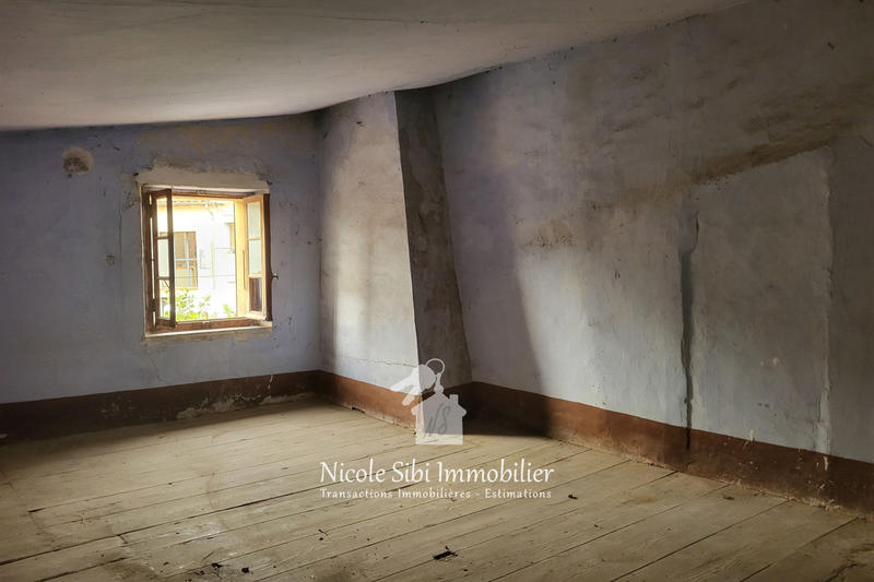 Maison de village - 100 m² - 4 pièces