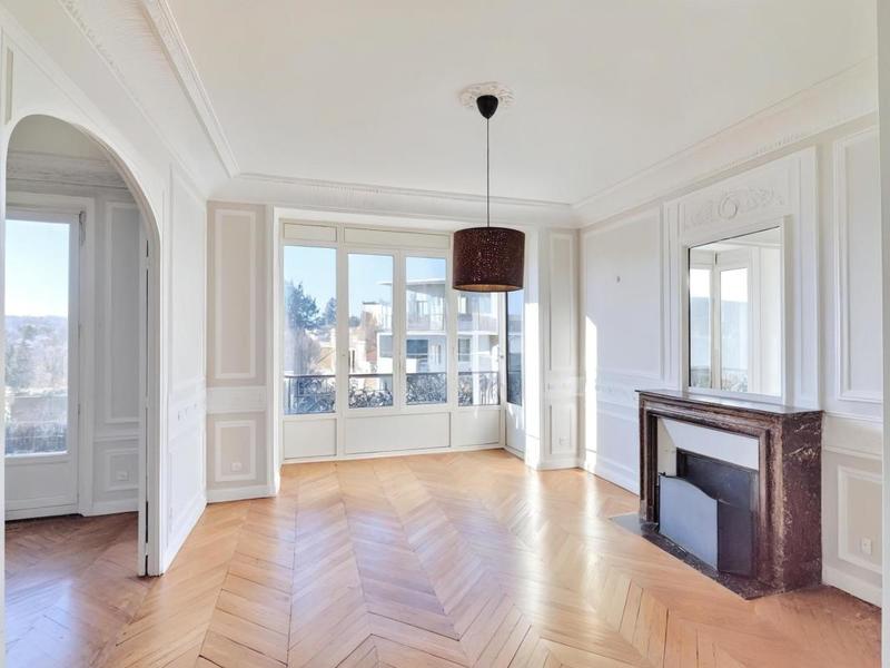 Appartement - 135 m² - 5 pièces