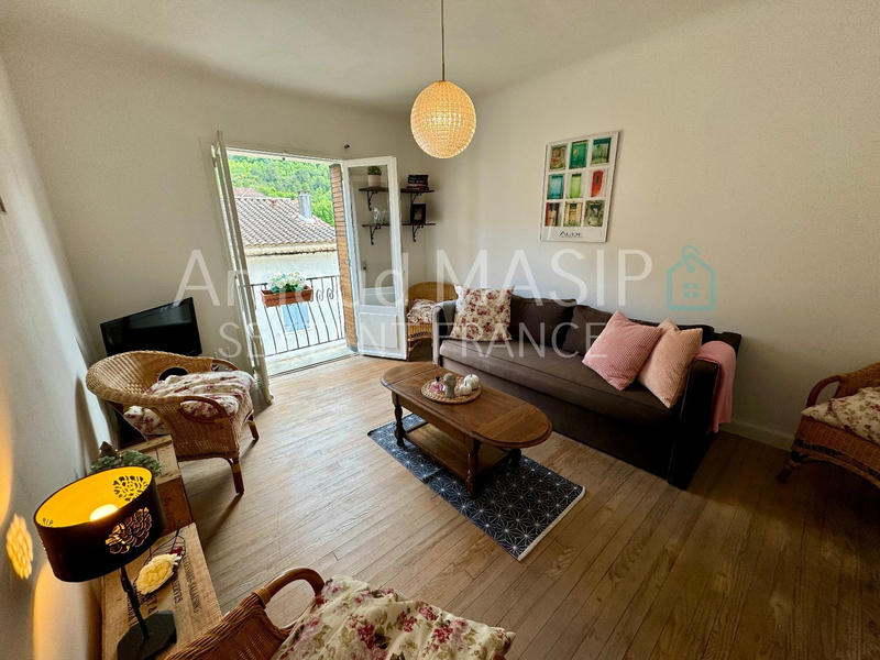 Maison - 190 m² - 7 pièces