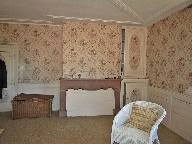 Maison - 201 m² - 8 pièces