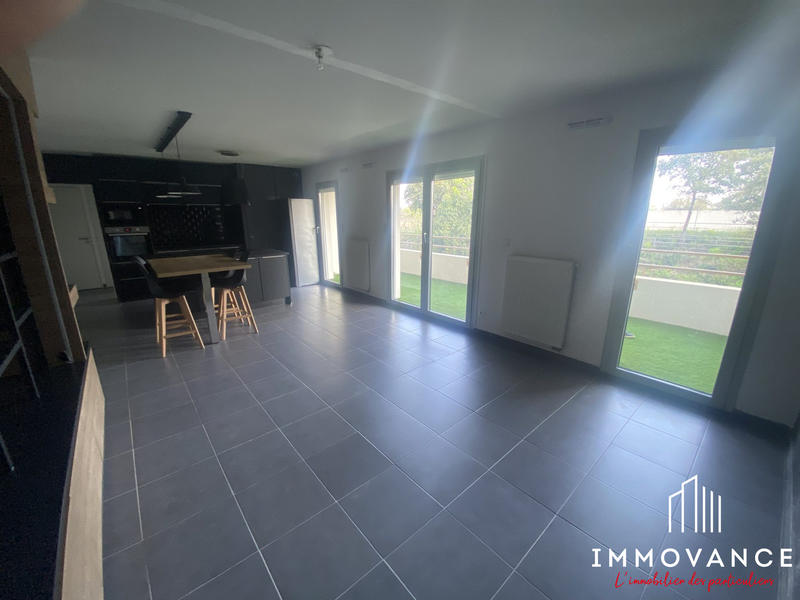 Appartement - 60 m² - 2 pièces