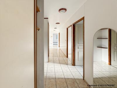 Maison - 135 m² - 4 pièces