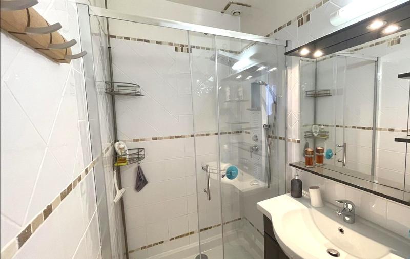 Maison - 175 m² - 7 pièces