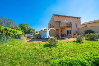 Maison - 114 m² - 4 pièces