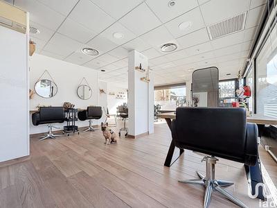 Local commercial - 81 m²