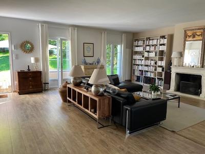 Maison d'architecte - 192 m² - 6 pièces