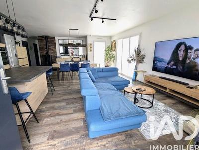 Maison - 98 m² - 4 pièces