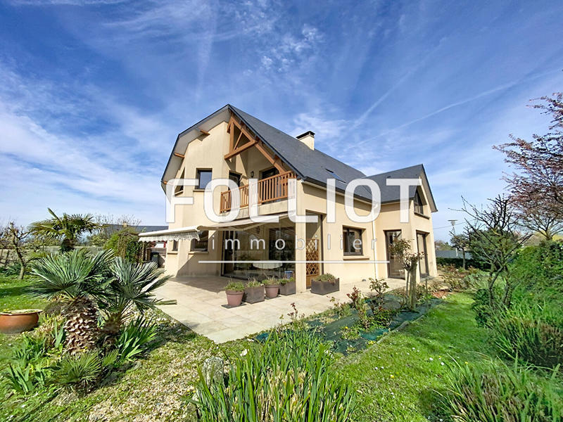 Maison - 167 m² - 8 pièces