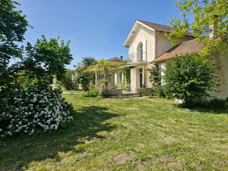 Maison - 175 m² - 5 pièces