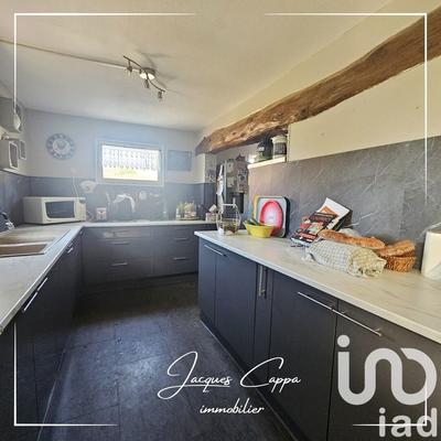 Maison - 138 m² - 5 pièces