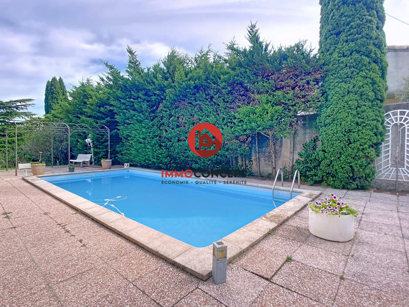 Villa - 232 m² - 7 pièces