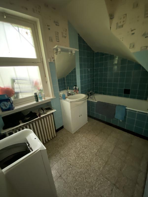 Maison traditionnelle - 85 m² - 4 pièces