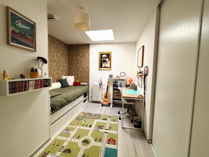 Penthouse - 90 m² - 4 pièces