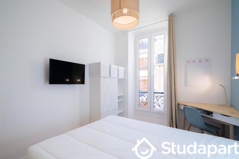 Chambre - 13 m² - 1 pièce