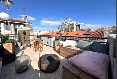 Appartement - 77 m² - 3 pièces