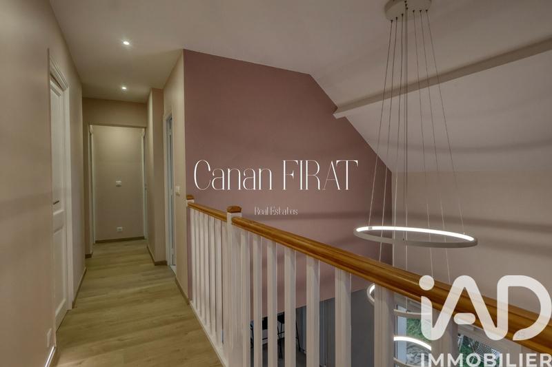 Maison de ville - 122 m² - 6 pièces