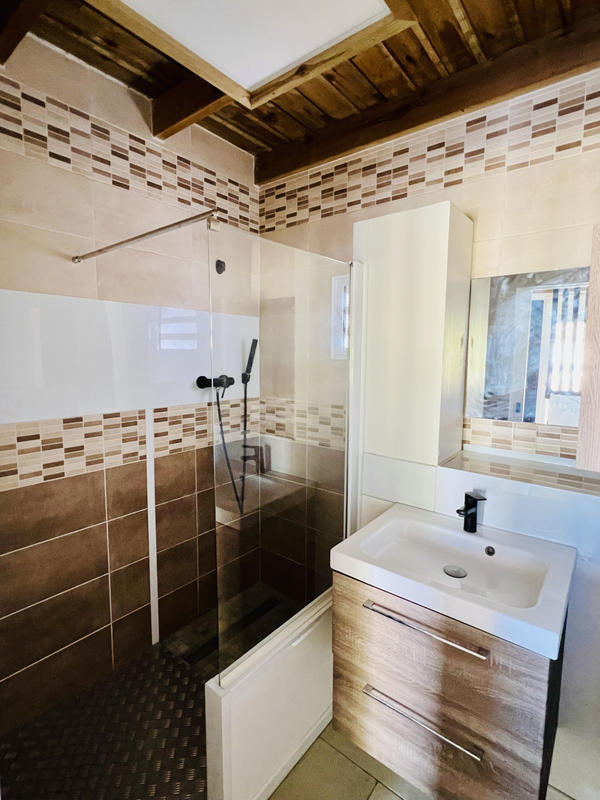 Maison - 75 m² - 3 pièces