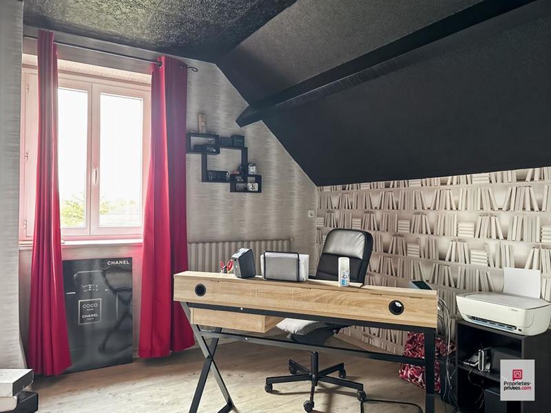 Maison - 111 m² - 6 pièces