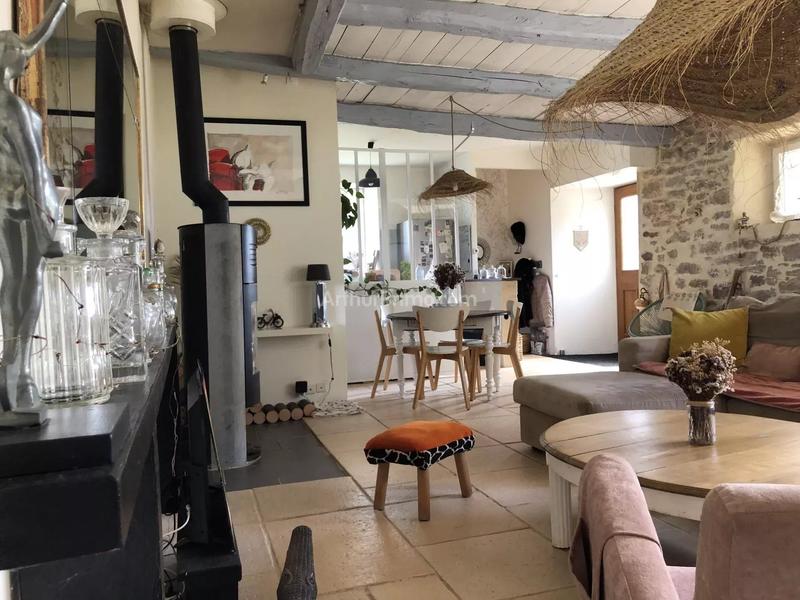 Maison - 170 m² - 7 pièces