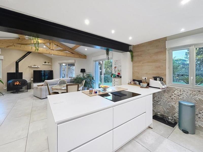 Maison - 119 m² - 5 pièces