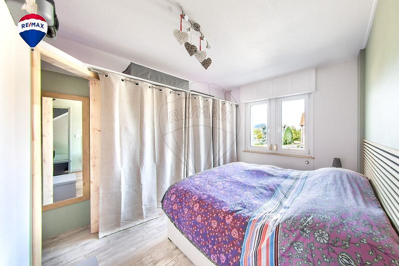 Maison - 137 m² - 6 pièces