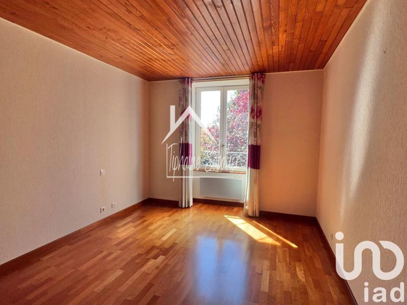 Maison - 206 m² - 7 pièces