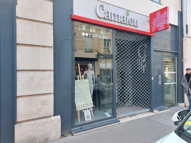 Local commercial - 245 m²