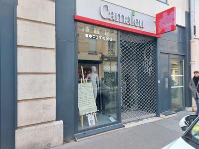 Local commercial - 245 m²