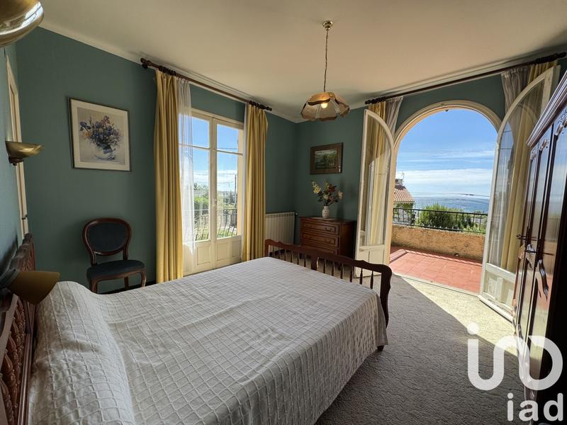 Maison - 102 m² - 4 pièces