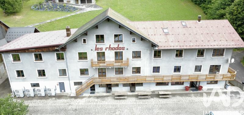 Immeuble - 1 235 m²