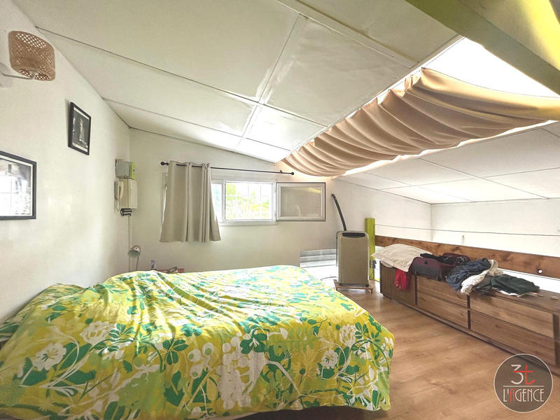 Maison - 99 m² - 4 pièces