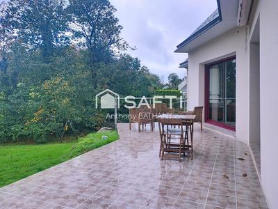 Maison - 167 m² - 7 pièces