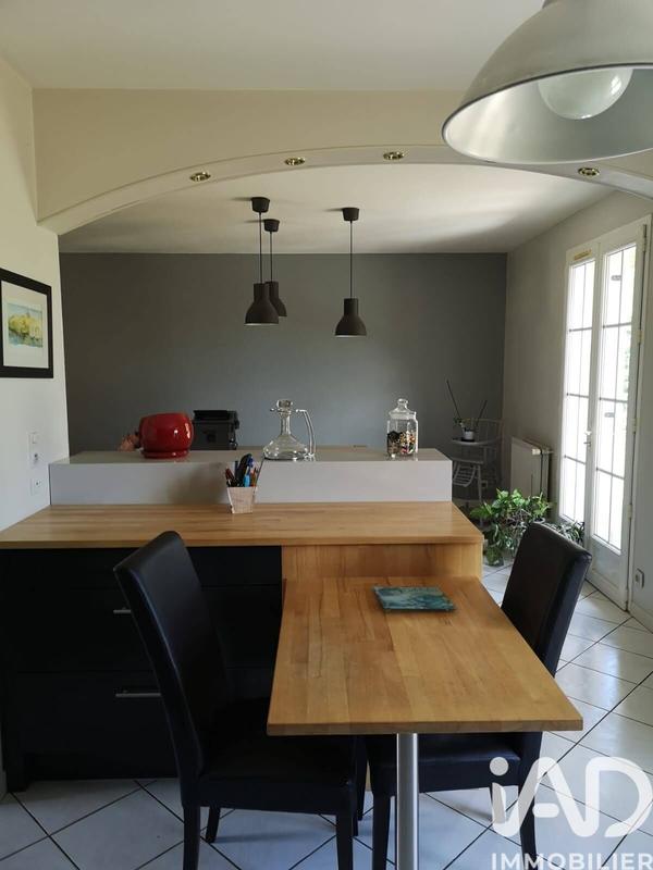 Maison - 91 m² - 5 pièces