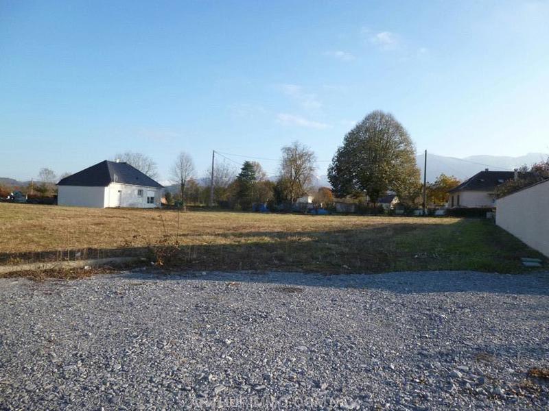 Terrain constructible - 920 m²