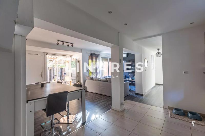 Appartement - 61 m² - 3 pièces