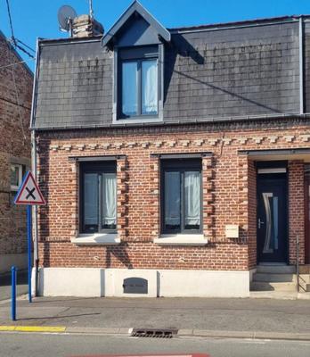 Maison - 105 m² - 5 pièces