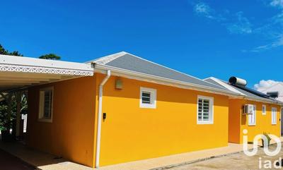 Maison - 104 m² - 4 pièces