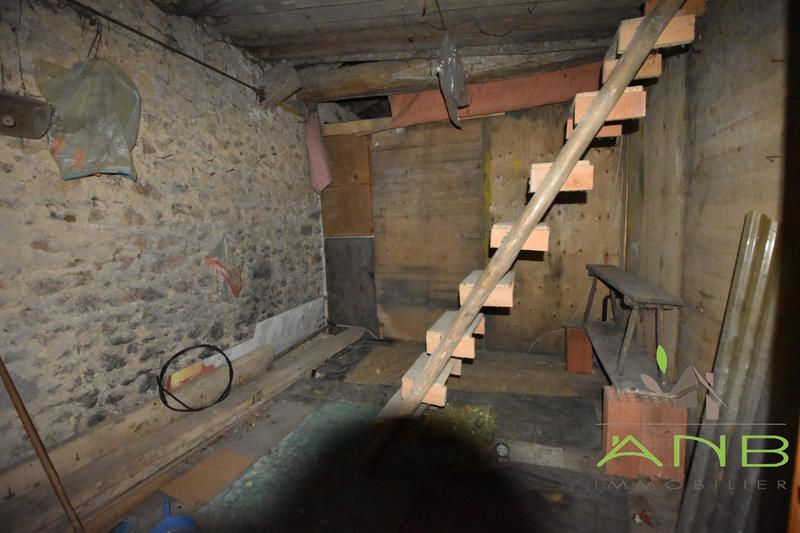 Maison - 120 m² - 9 pièces