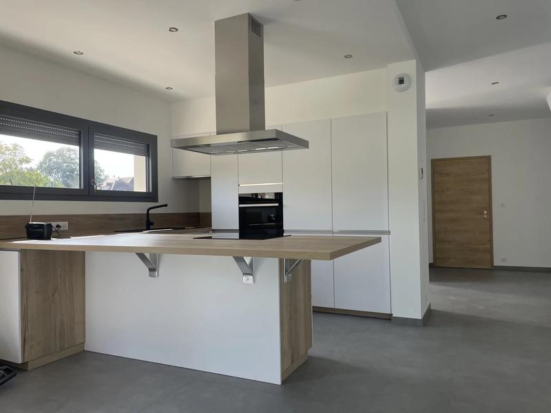 Villa - 192 m² - 6 pièces