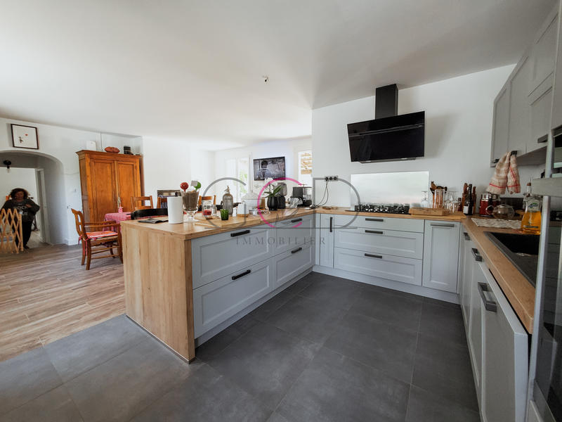 Maison - 168 m² - 5 pièces