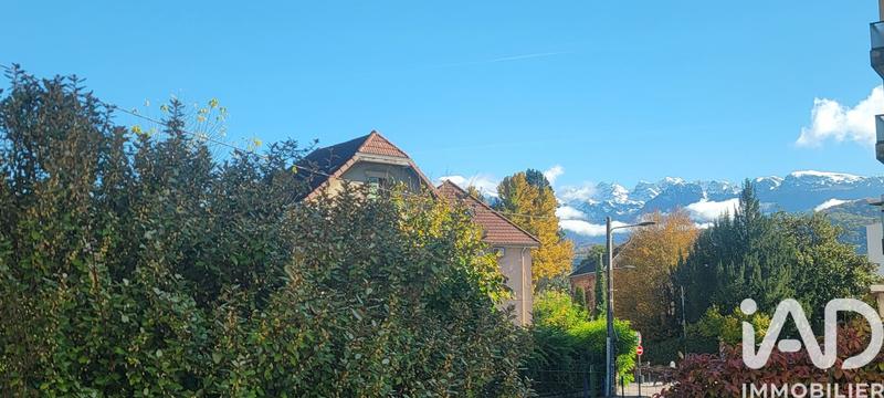 Appartement - 90 m² - 4 pièces