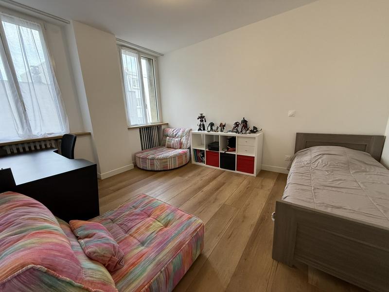 Appartement - 111 m² - 4 pièces