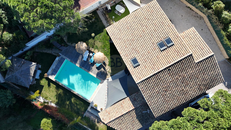 Villa - 153 m² - 5 pièces