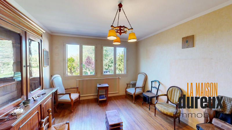 Maison ancienne - 196 m² - 7 pièces