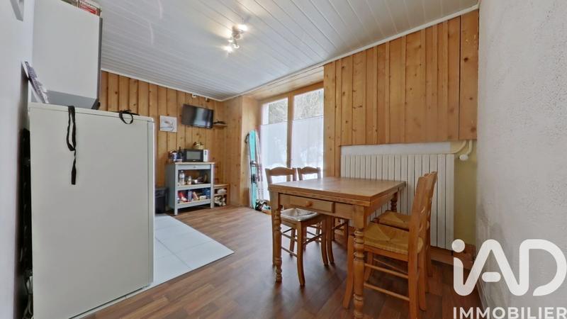 Maison - 300 m² - 10 pièces