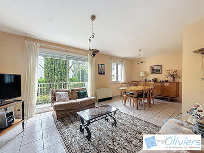 Maison - 82 m² - 4 pièces