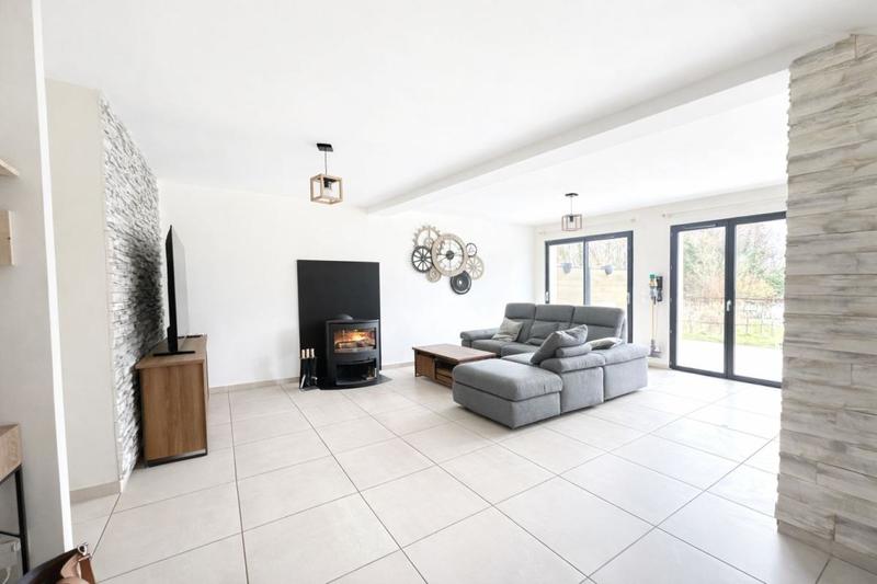 Maison - 119 m² - 6 pièces